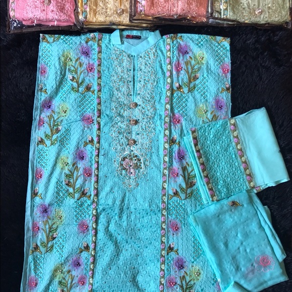 Semi stitched Pakistani dress pearls embroidered - Picture 5 of 7